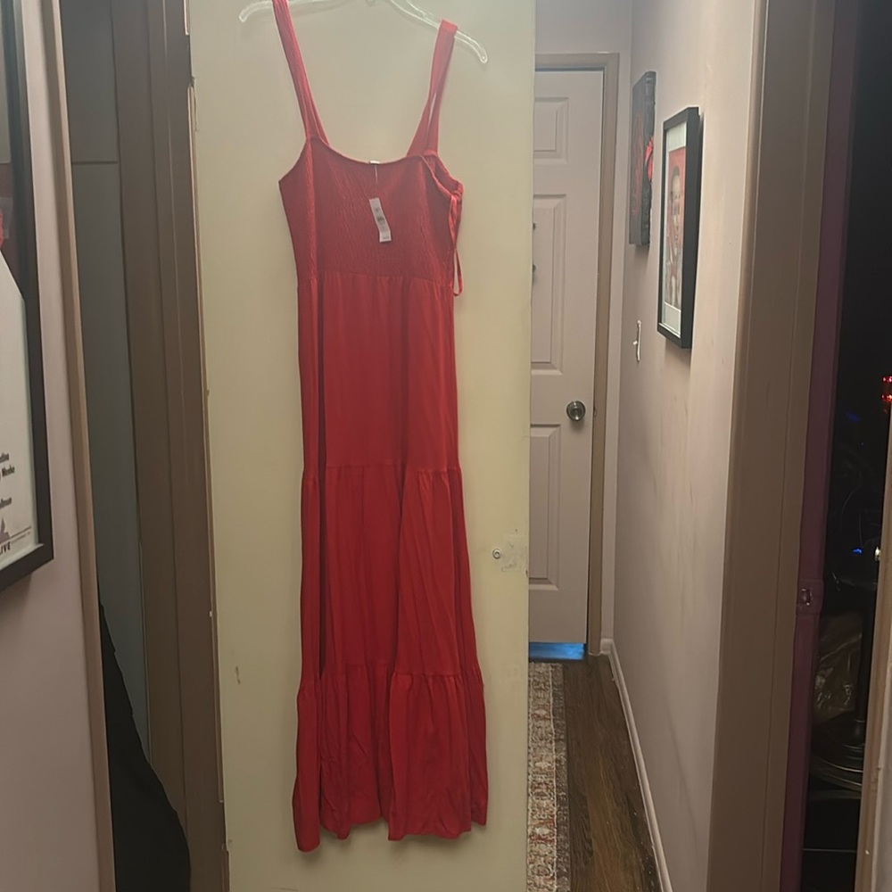 Ann Taylor Loft red maxi dress, medium, never worn!